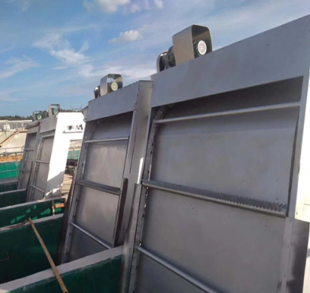 Coarse Screen for Power Plant