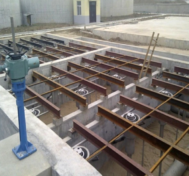 Continous Moving Grit Sand Filter